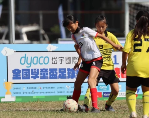 全國學童盃足球總決賽台中開踢。台中運動局提供