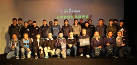 群利科技與全省經銷商合照。李天助攝