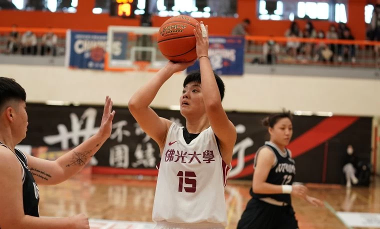 佛光大學陳丁綺15分9籃板。大會提供