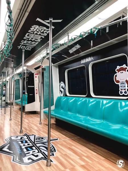打造專屬鋼鐵車廂。高雄鋼鐵人提供