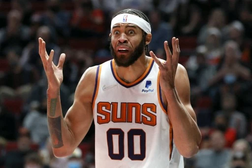 太陽替補中鋒麥基(JaVale McGee)展現高效表現。法新社