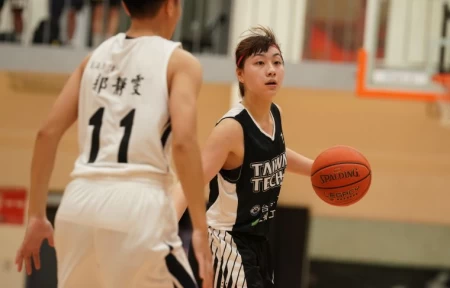 臺灣科大陳芷英24分11籃板。大會提供