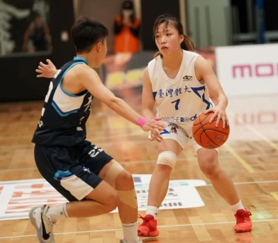 臺灣體大謝亮平生涯新高22分外帶5抄截。大會提供