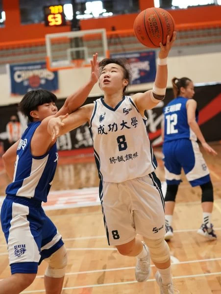 成功大學陳雅婷14分。大會提供