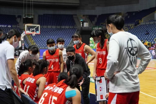 普門新科菜鳥教練李宜瑄執教生涯第一勝。大會提供
