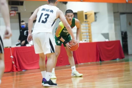 松山邱翊安23分、12籃板「雙十」外帶3助。大會提供