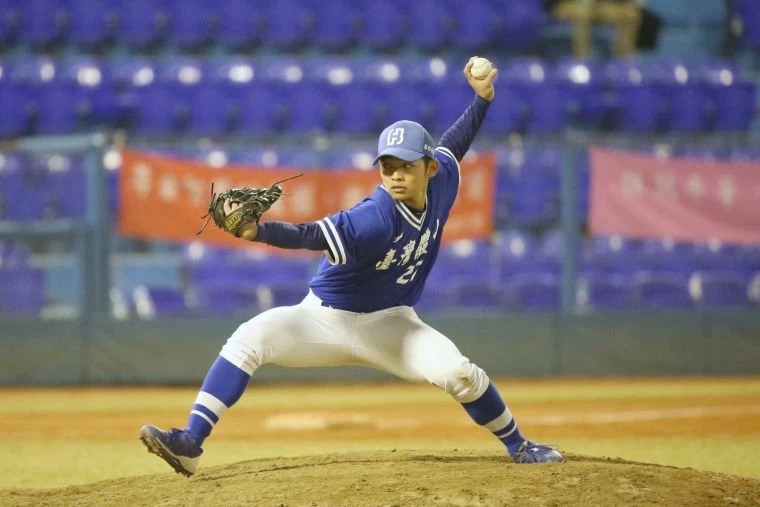 戴宏鈞後援登板化解失分危機。大專體總提供