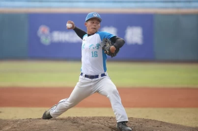 游騰堯先發9局完投勝。大專體總提供