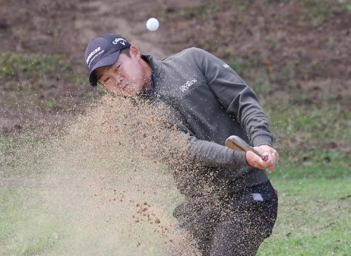 李玠柏以三回合總桿-12的204桿,暫並列第一。TPGA提供_葉勇宏攝影