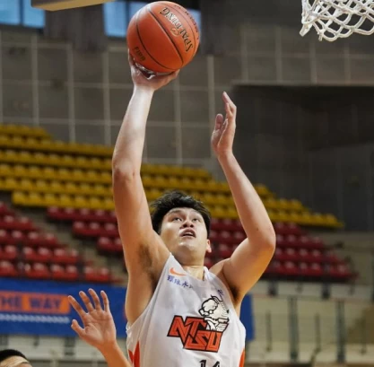 國立體大郭翰9分8籃板。大會提供