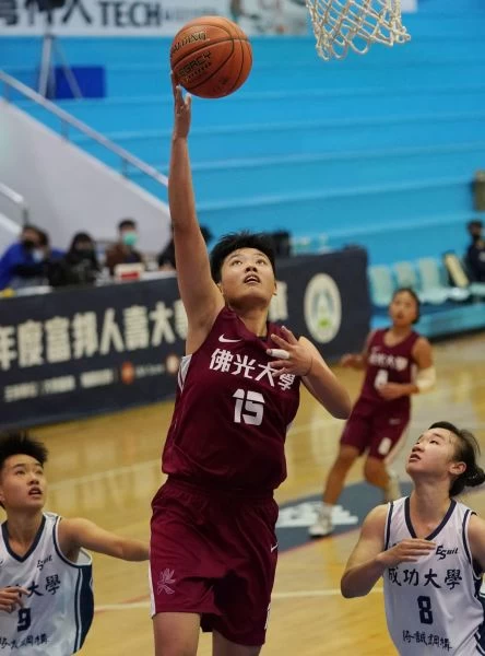 佛光大學陳丁綺14分。大會提供
