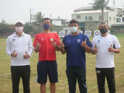 台灣亞運男子複合弓代表隊,劉緣(左起)、張正韋、潘宇平、陳界綸。詹健全攝