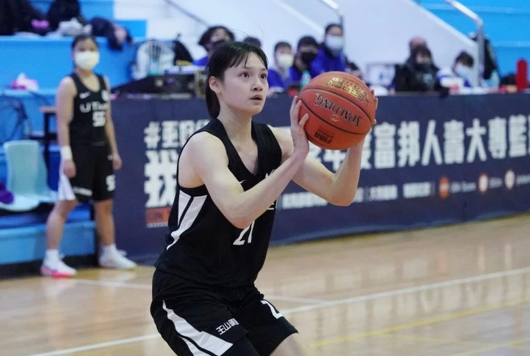 北市大學李貞誼14分。大會提供