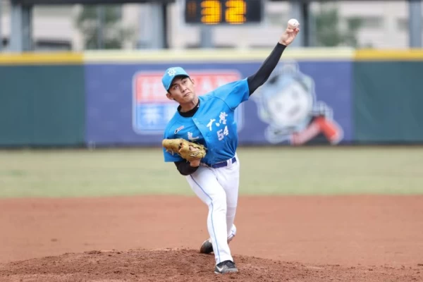 王伯洋7局無責失收勝投。大專體總提供
