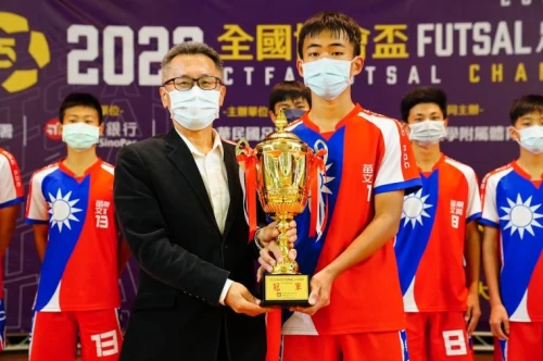 文英國中拿下2022全國協會盃U16男子組冠軍。大會提供