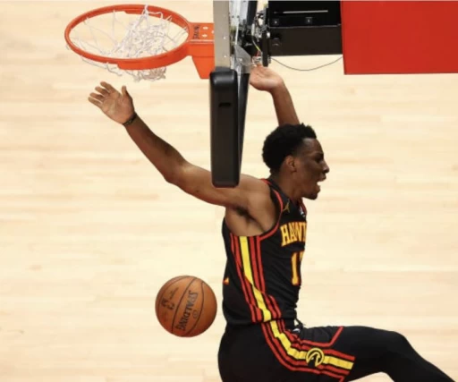 老鷹在歐克古(Onyeka Okongwu)單節12分的帶領下完成逆轉。摘自NBA推特