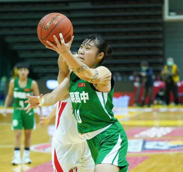 陽明施佩儀8分。大會提供