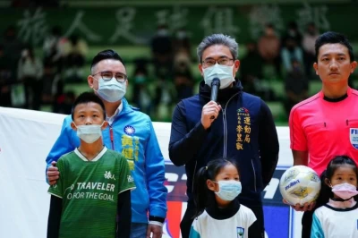 李昱叡局長代表盧市長歡迎五人制足球聯賽到台中。台中運動局提供