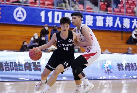 北市大學呂倩玟13分6籃板。大會提供