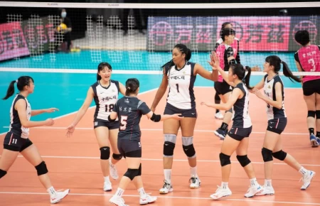 中纖 Valdez 身高優勢明顯。排球協會提供