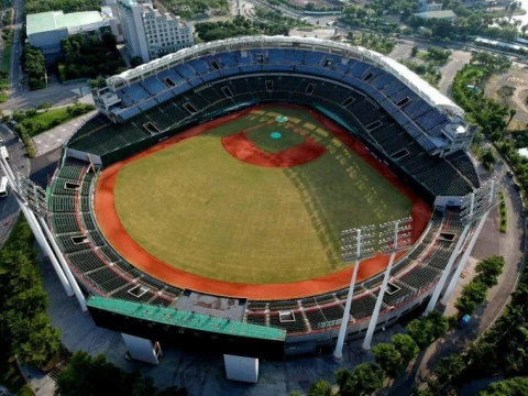 中職第六隊台鋼進駐經營澄清湖主場。高雄市運發局提供