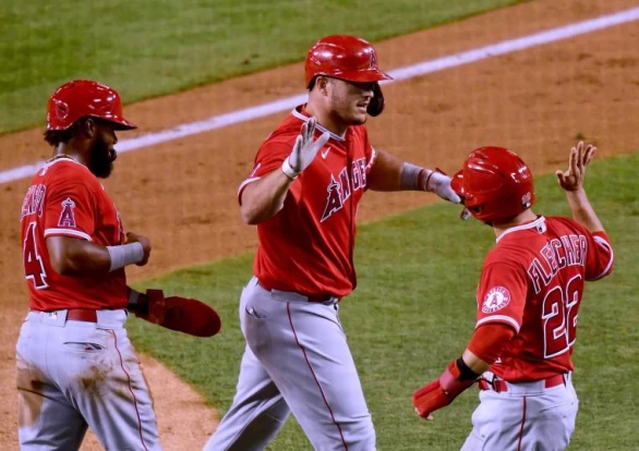 上一場大谷祥平跟楚朗特(Mike Trout,見圖)都排在先發打線中,本場預計不會隨隊。法新社