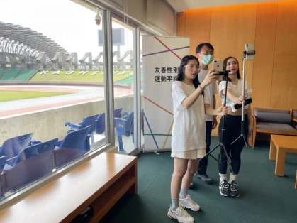 高雄市運動發展局侯尊堯局長(中)。官方提供
