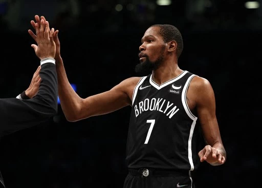 籃網主將Kevin Durant,場均33.4分、8.4籃板、6.6助攻、1抄截與1.2阻攻,得分效率不論內外都無可挑剔。法新社