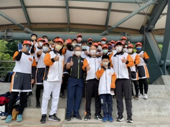 台中市長李昱叡到場支持台中兆基穿山甲。(台中市運動局提供)