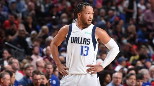 後場支柱布倫森(Jalen Brunson),得分24分,得分效率依然不高,但防守整體DIFF%是-16.9%,外線防守效率依然很高。摘自獨行俠推特