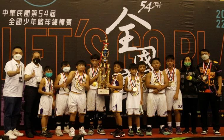 高雄民生國小獲U12男生MINI組亞軍。姚瑞宸攝
