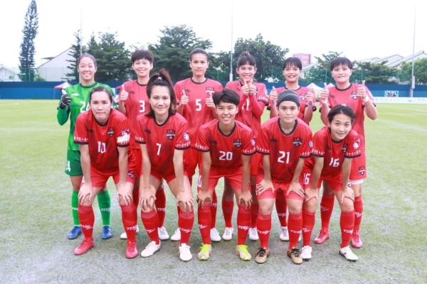 花蓮女足只有13人可用之兵。花蓮女足提供