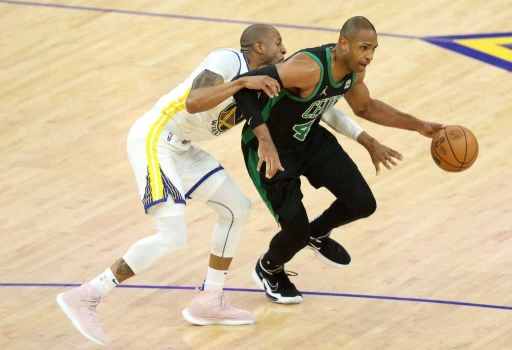 綠軍陣中最老最資深的老大哥Al Horford(圖右)都沒打過冠軍賽，其他年輕人當然更不用講。法新社
