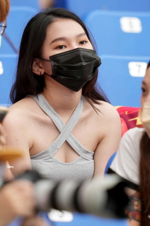 球場正妹。球關注提供