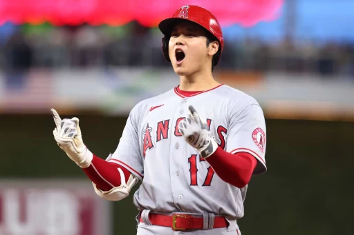 大谷翔平先發二刀流,此戰他不僅打擊有建樹,投手丘上也繳出7局狂飆10次三振無失分,最終幫助球隊以5-2贏球。摘自天使推特