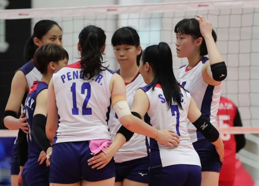 中華女排八人應戰 七天連戰六場獲亞洲U20女排第五名。摘自官網