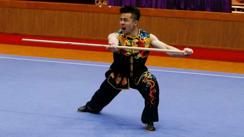 台北市立大學劉菖閔奪得「大專男子組南棍」金牌。姚瑞宸攝