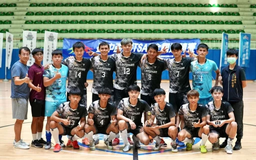 臺中盃 FUTSAL 全國邀請賽,桃園市男子五人制代表隊勇奪第一。(主辦提供)