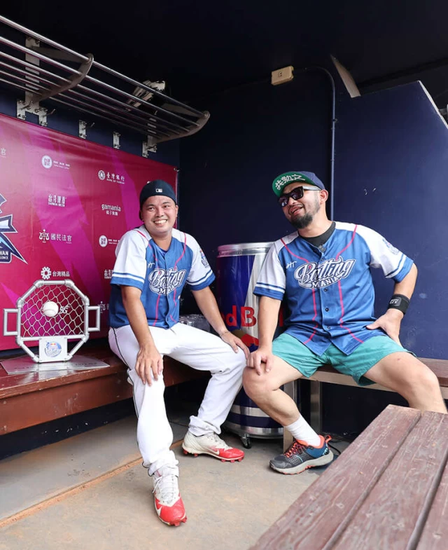 Red Bull Batting Mania打擊狂人最終決賽由陳逢平左二度奪下冠軍。官方提供