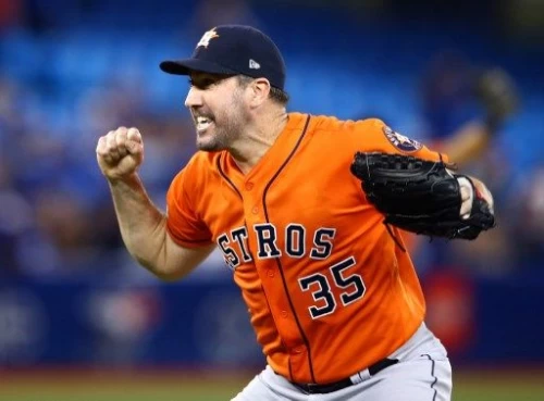 底特律老虎老闆伊利奇(Chris Ilitch)自爆教練當年把虎王韋蘭德(Justin Verlander)賣掉。法新社