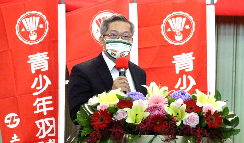 土地銀行副總經理邱天生強調,土地銀行暑期青少年羽球夏令營活動,以輕鬆活潑互動及寓教於樂方式推展羽球運動。高雄運發局提供