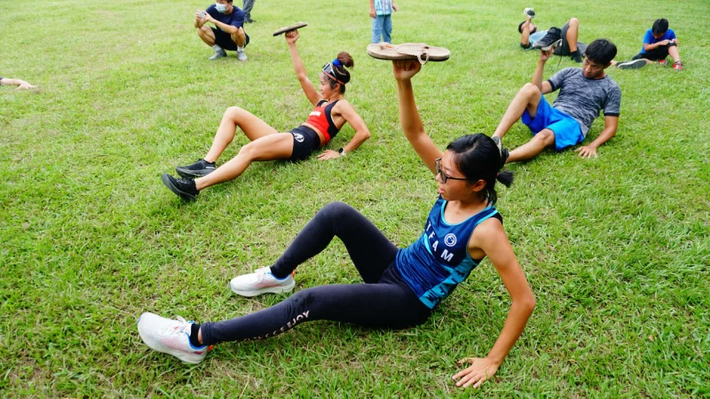 謝伯韶參加在台北大安森林公園舉辦台北最後一場戶外訓練營。官方提供