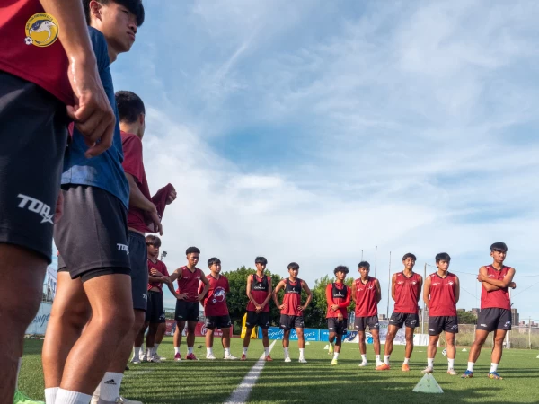 企甲第二循環航源 FC 成績大躍進。(圖:取自航源足球俱樂部臉書粉絲團)