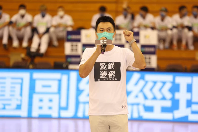 興富發集團長期支持臺北興富發棒球隊興富發都不遺餘力幫助青少年活動的賽事。大會提供