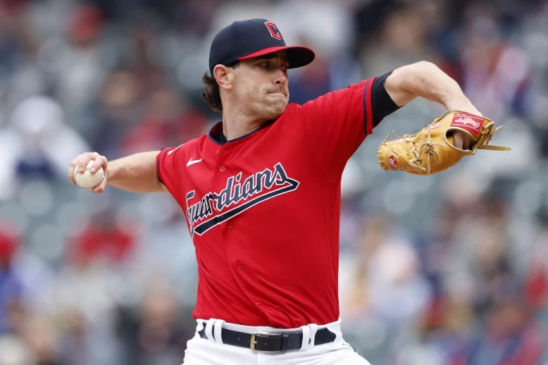 守護者先發投手比伯(Shane Bieber),近7場獲得7勝1敗,投48局被敲39安打,ERA是2.44、WHIP是0.90的好表現。法新社