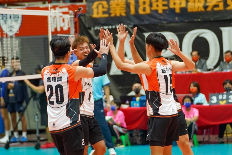 台中太陽神奪下新賽季首勝。排球協會提供