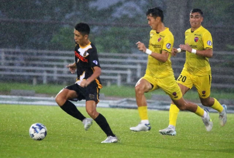 AC TAIPEI小將黃偉傑刷新企甲最年輕進球紀錄。官方提供