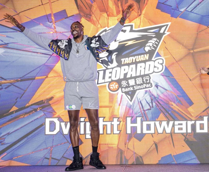  真魔獸降臨！Dwight Howard來台首場記者會。官方提供