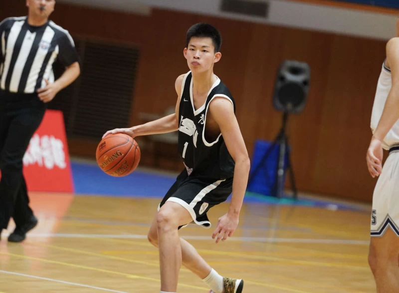 義守大學余祥平20分飆進6記外線。大會提共