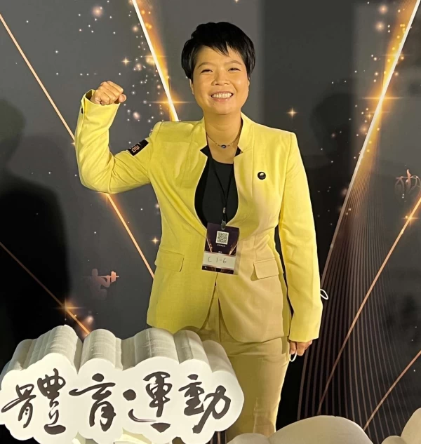 劉柏君獲頒精英獎特別獎。台灣運動好事協會提供
